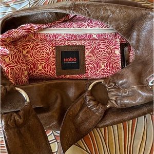 HOBO International Leather Bucket Shoulder Purse NWOT